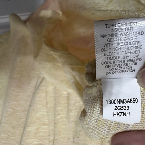 One World Sheer Top T Shirt Pineapple Embellished Yellow Orange Tropical Summer - Picture 8 of 8